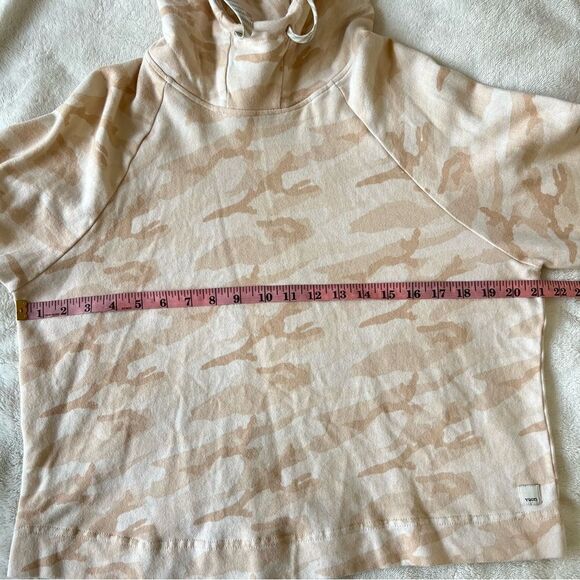 Vuori Beach Hoodie in Bisque Camo Size Small - Picture 10 of 12